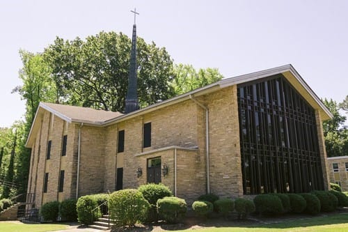 One Church's Closure Helps Scores of Nonprofits